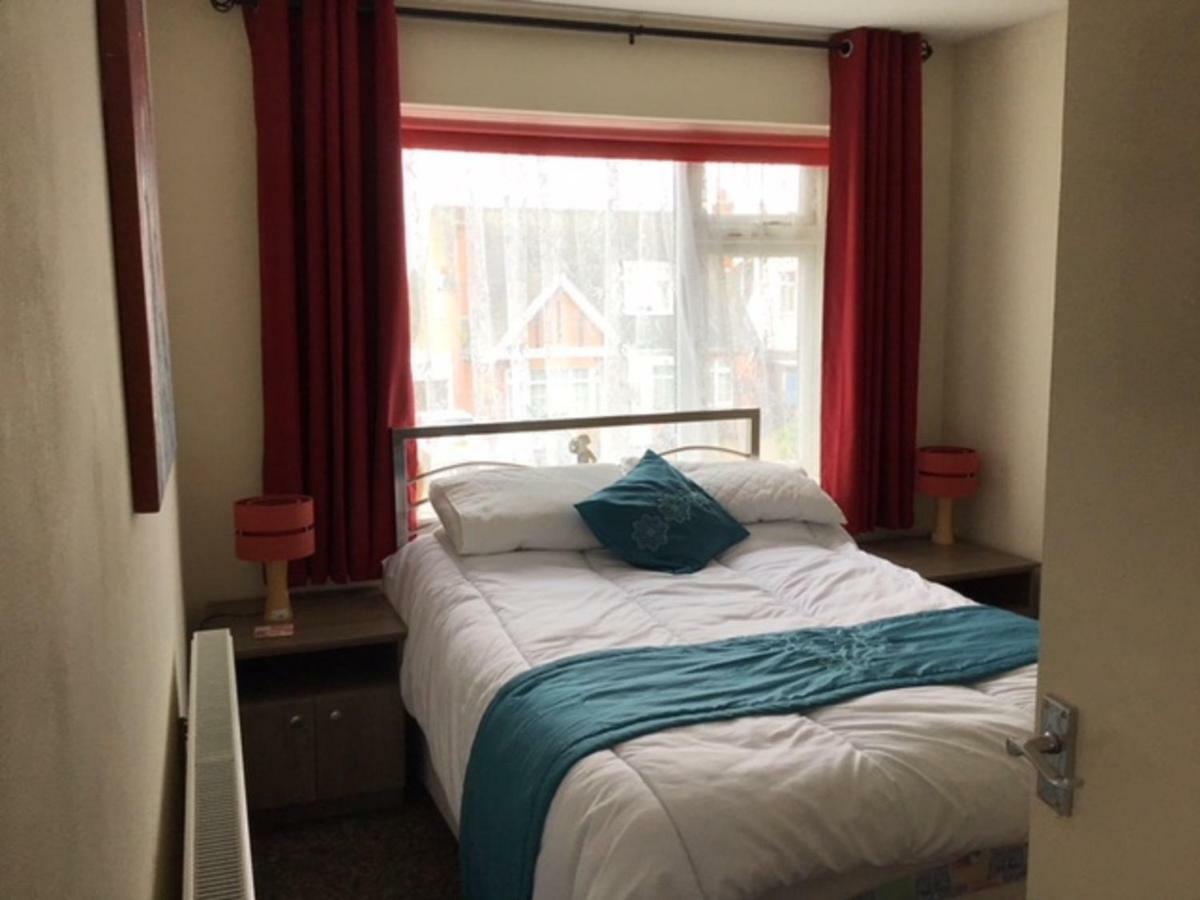 9 Gunfleet Court Lägenhet Clacton-on-Sea Exteriör bild